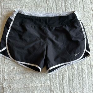 NIKE DRI-FIT Size Large Womens Black‎  Waist Drawstring Track Shorts lined